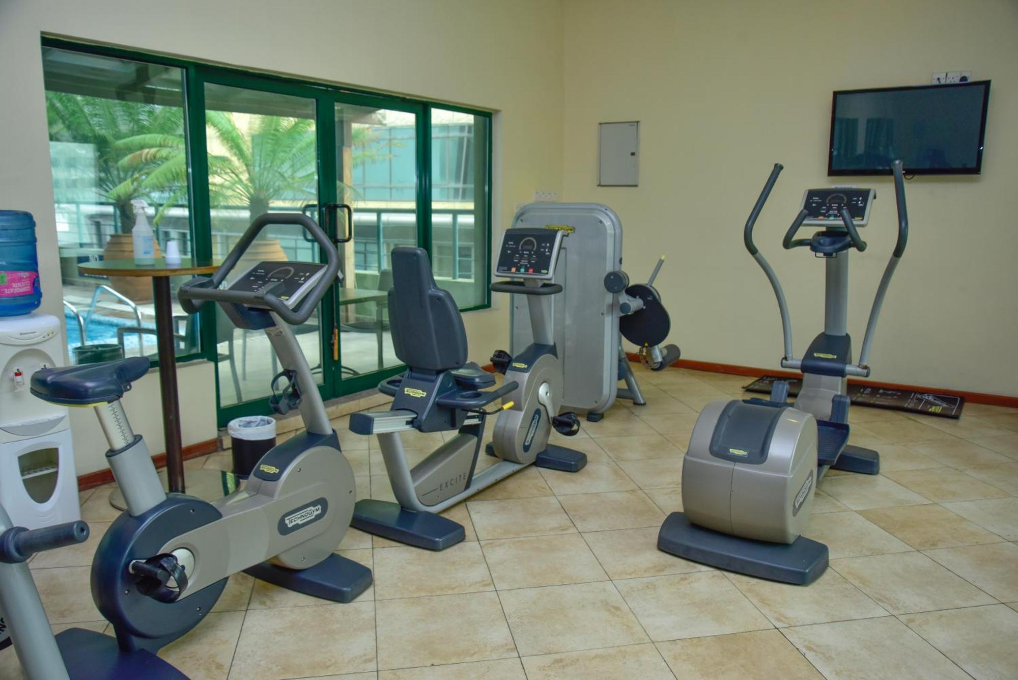 Harbour View Hotel 4*