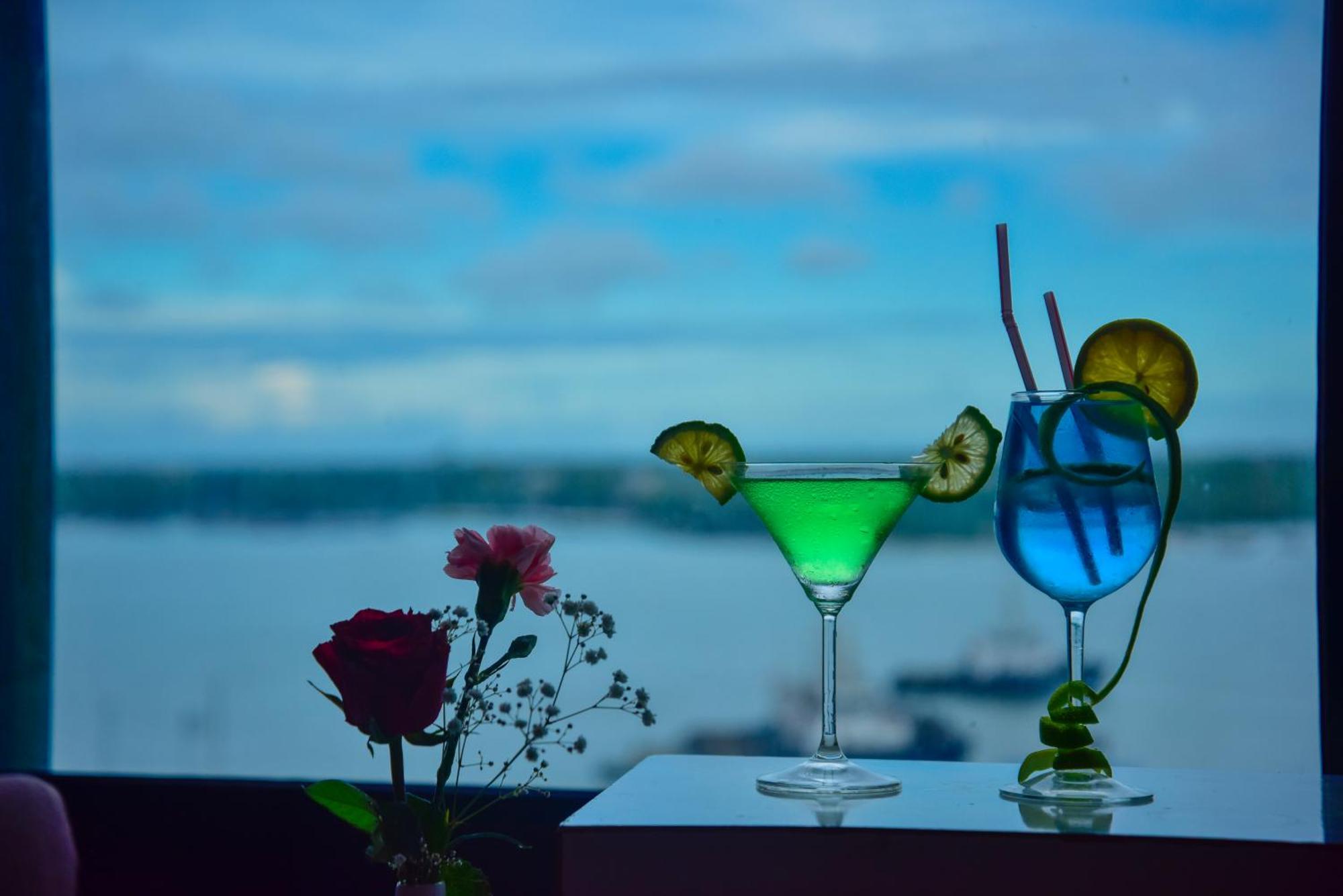 Hotel Harbour View